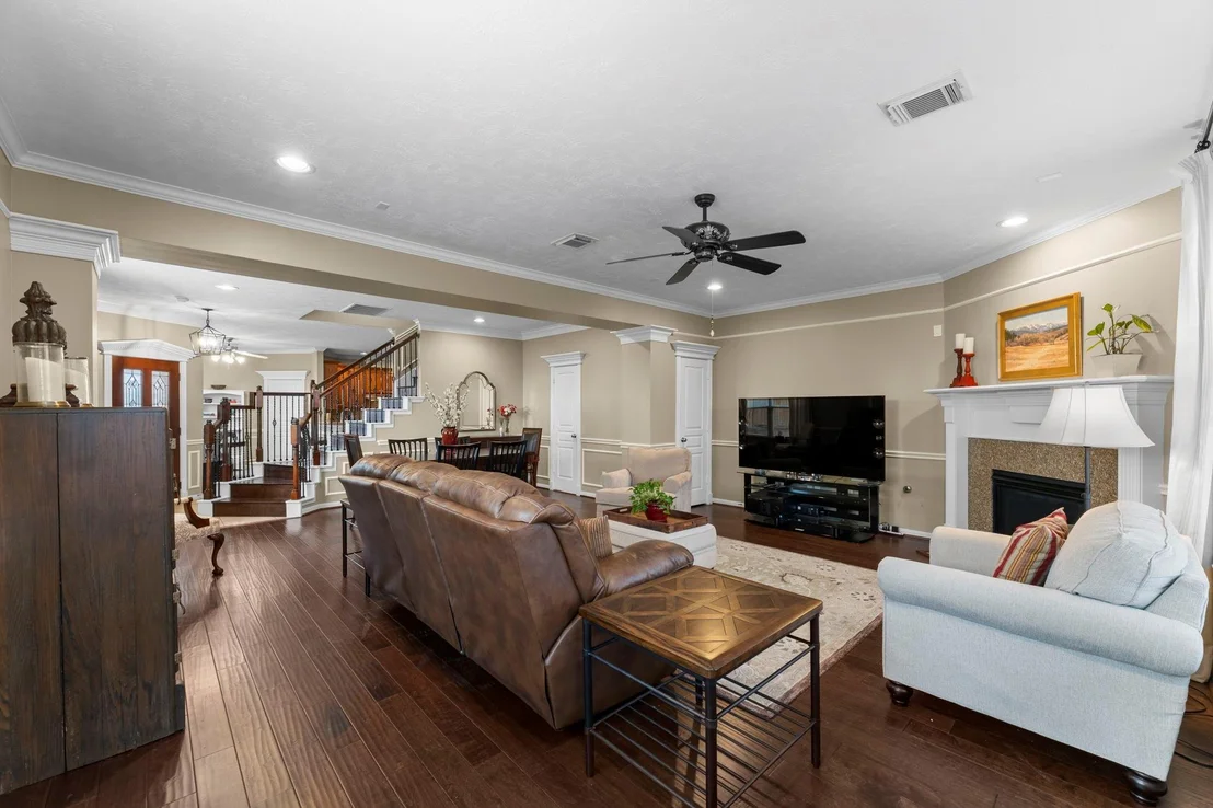 Photo of 1302 Ella Place