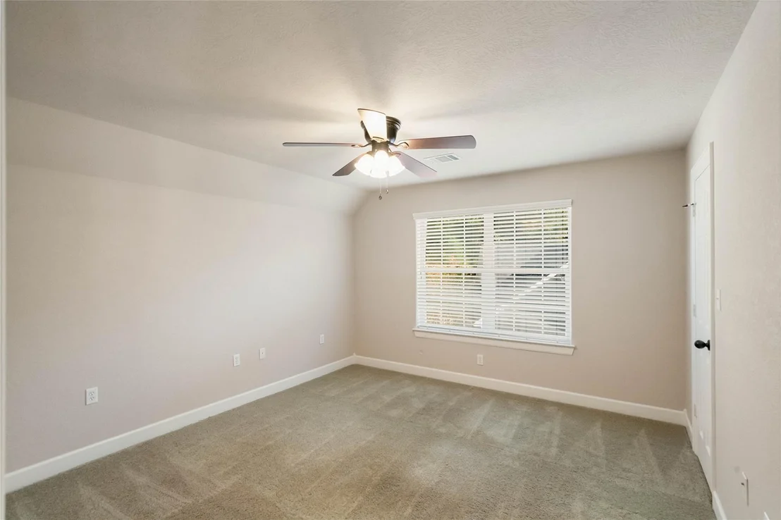 Photo of 28930 Reserve Bend Drive