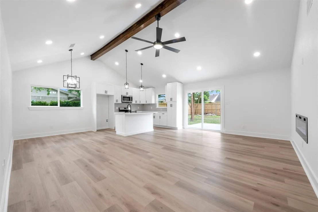 Photo of 16230 Dunmoor Drive