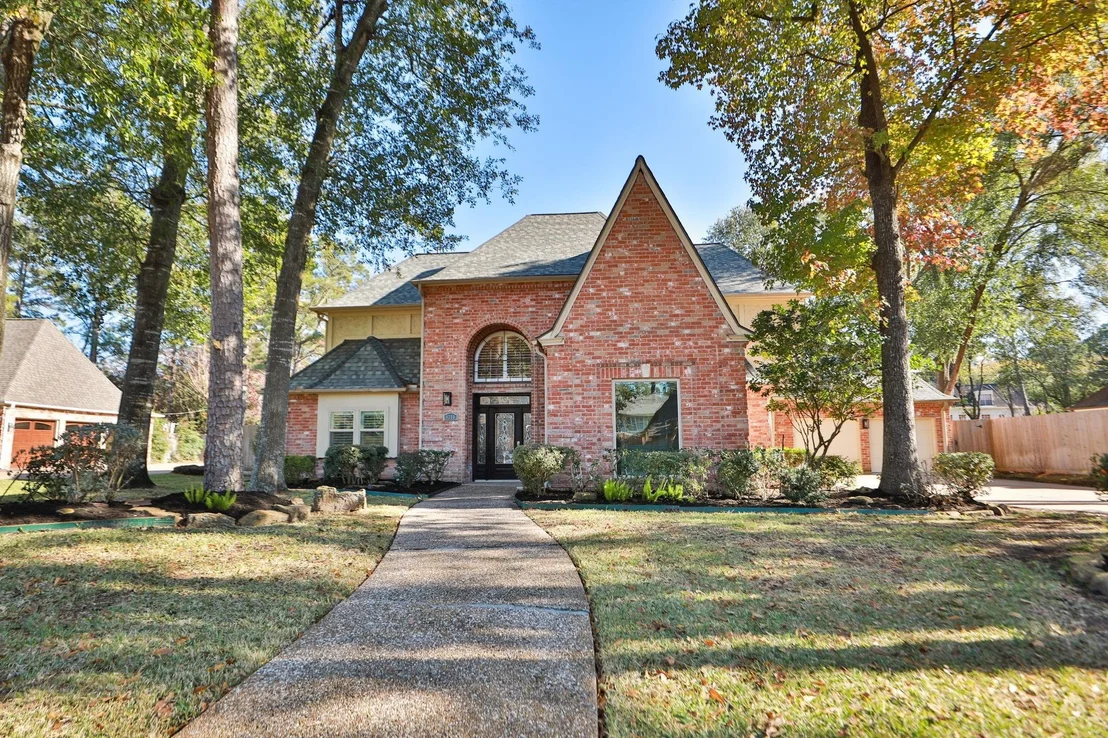 Photo of 9311 Windrush Drive