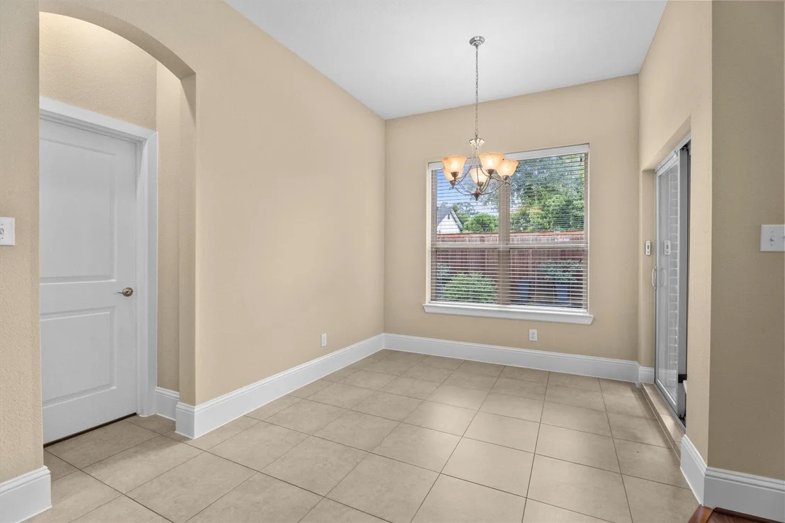 Photo of 8603 Crescent Valley Lane