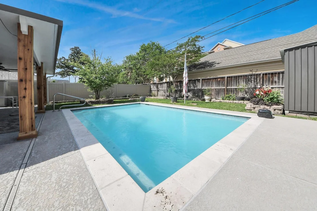 Photo of 4611 Northrup Drive