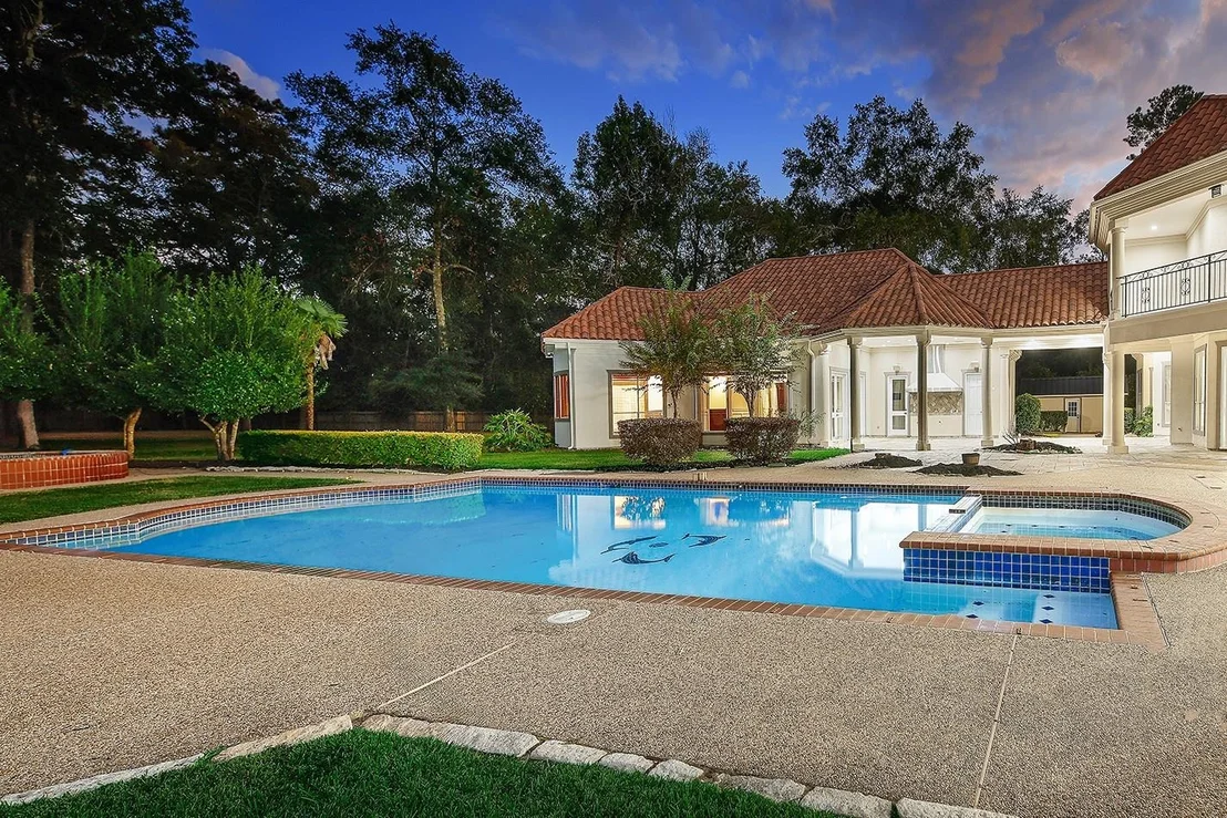 Photo of 23508 Twin Oaks Drive