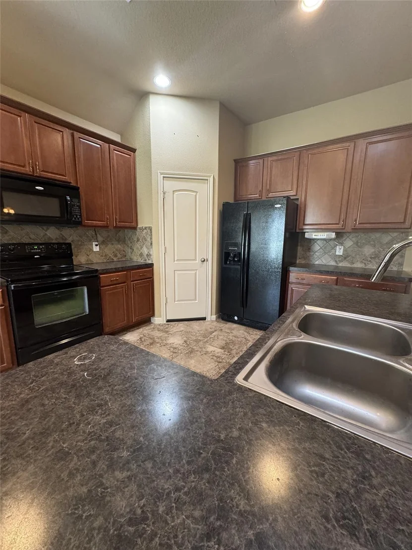 Photo of 10502 Twin Circles Drive