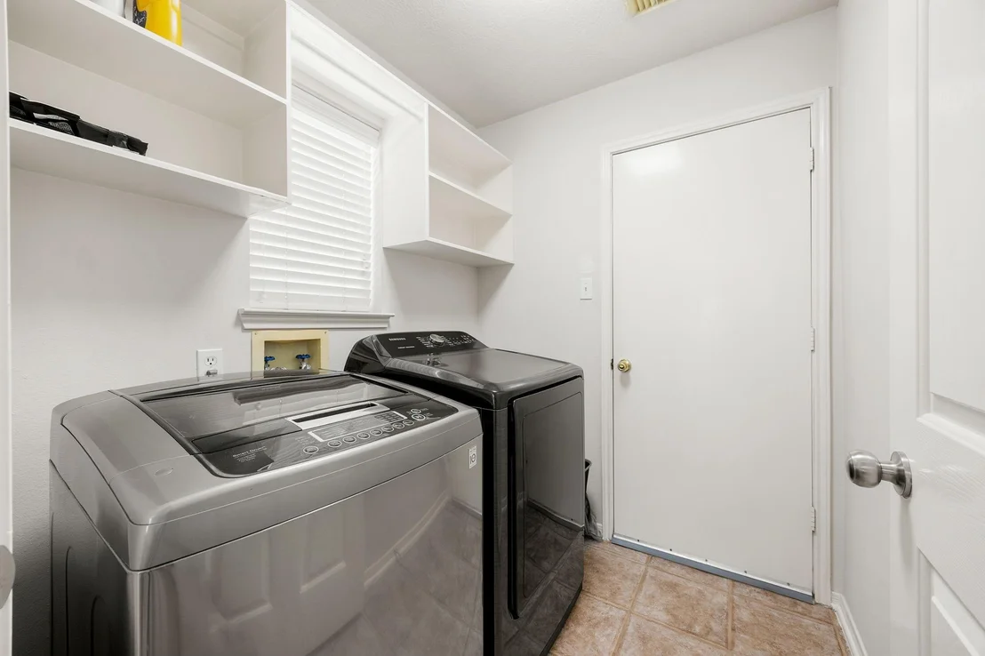 Photo of 170 W Drifting Shadows Circle