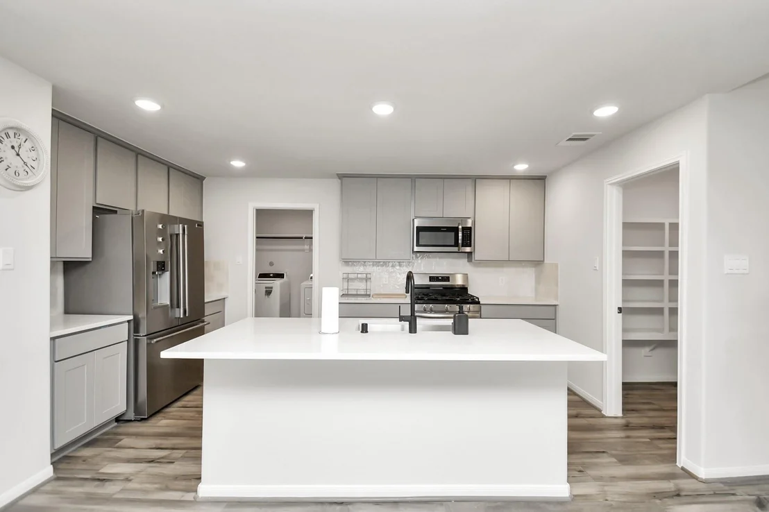 Photo of 2569 Malibu Glen Drive