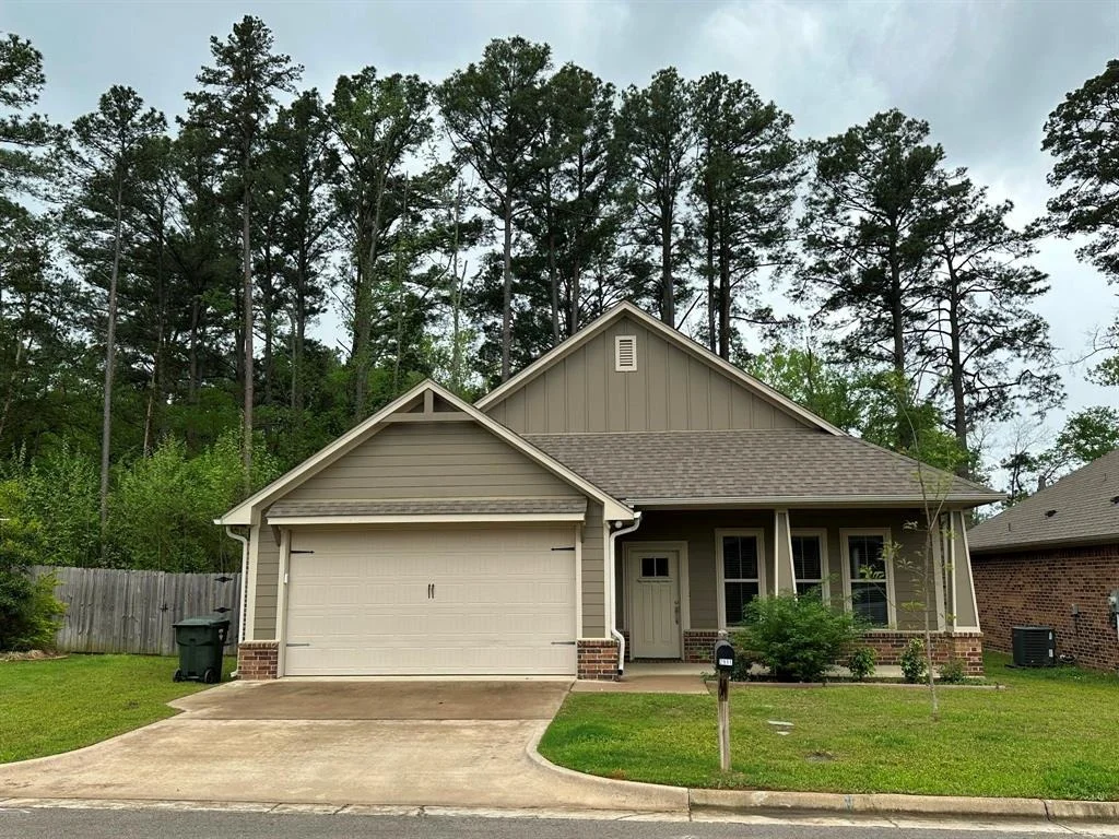 Photo of 2911 Meadow Brook Trail