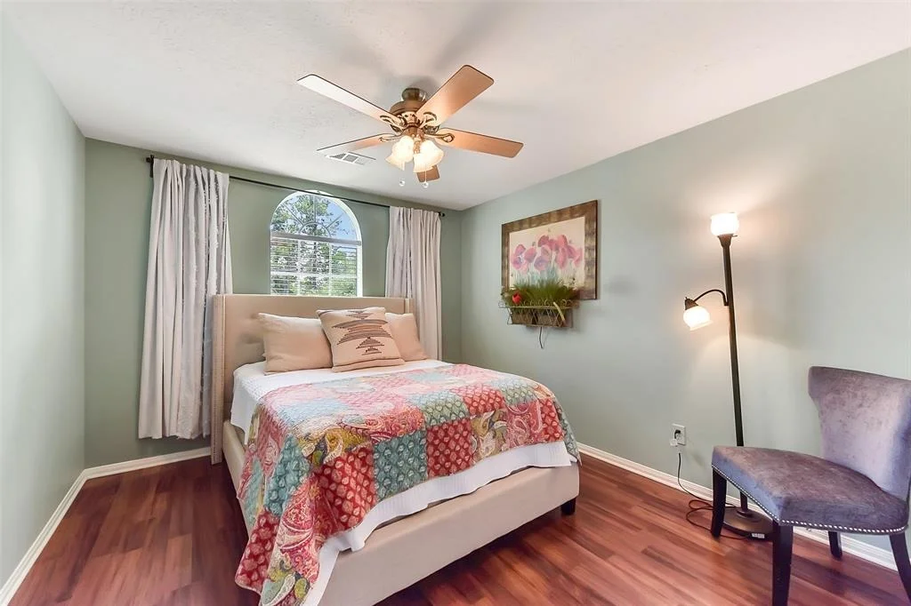 Photo of 14222 Autumn Mist