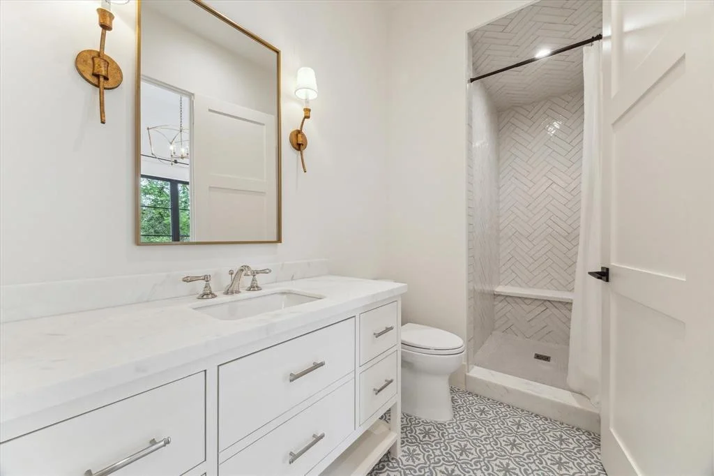 Photo of 447 Mignon Lane