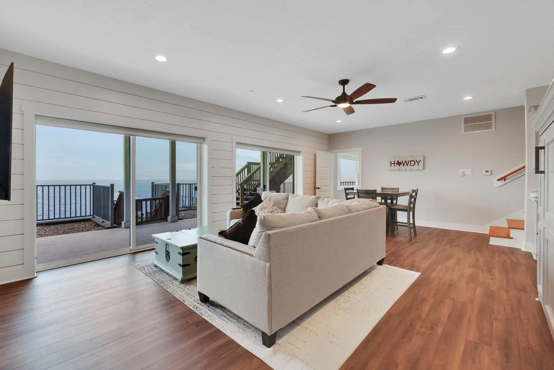 Photo of 230 Legacy Boulevard