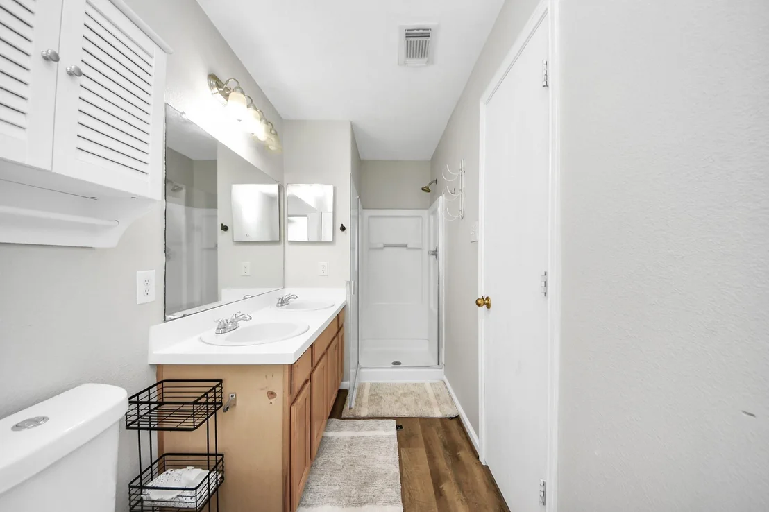 Photo of 2231 Pine Croft Drive