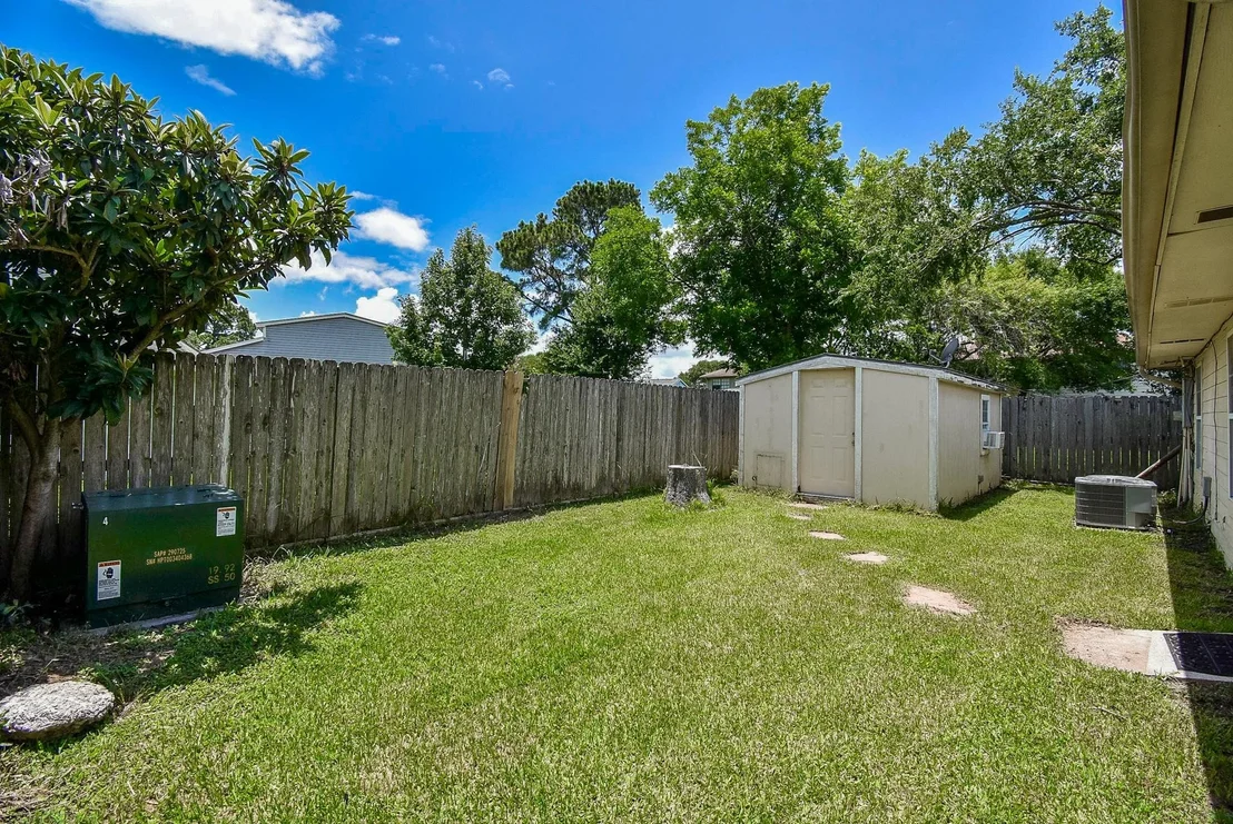 Photo of 20307 Linden Tree Drive