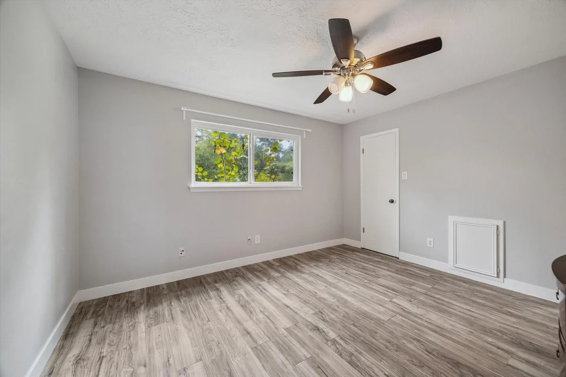 Photo of 2007 Seven Oaks Drive
