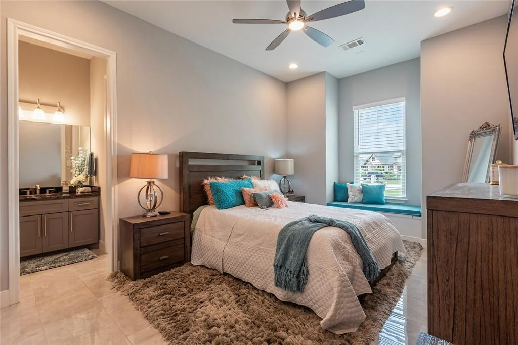 Photo of 5707 Windmill Lane