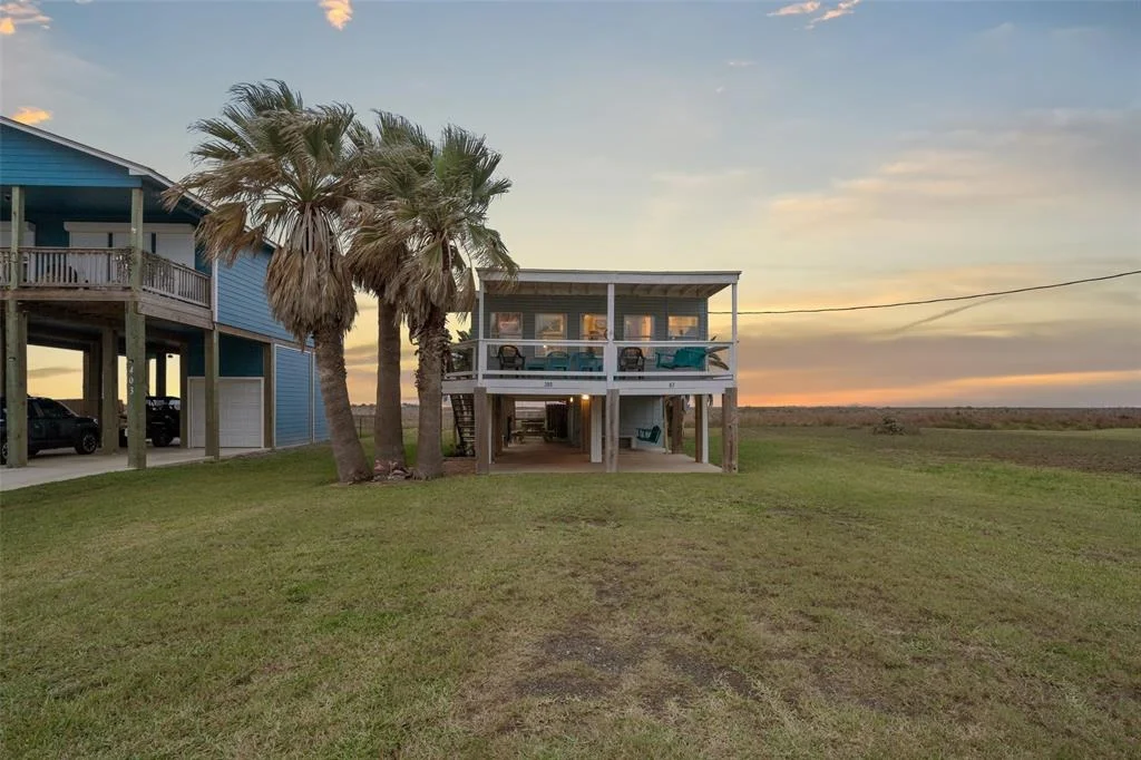 Photo of 385 Beachfront Drive