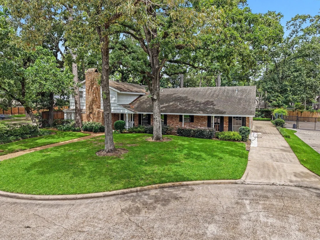 Photo of 103 Beaver Tail Point