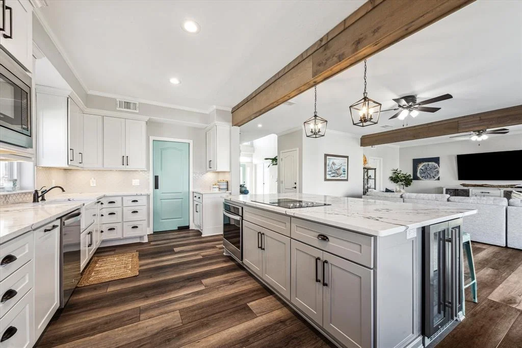 Photo of 422 Sunset Circle