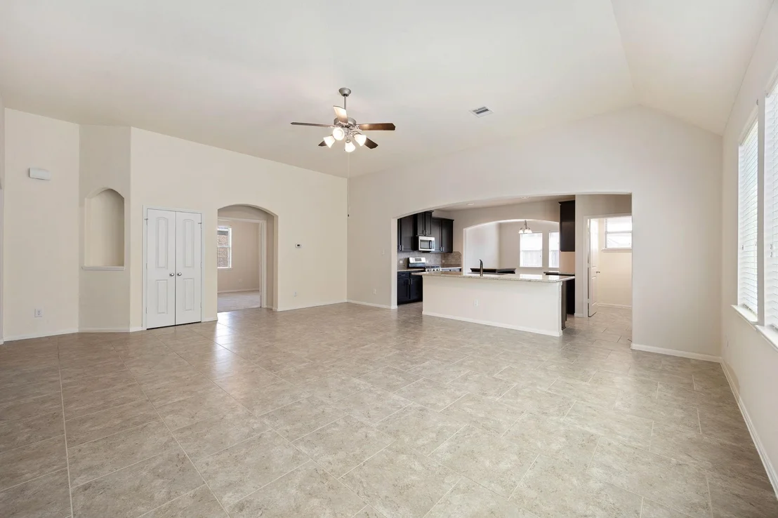 Photo of 523 Bonbrook Lane