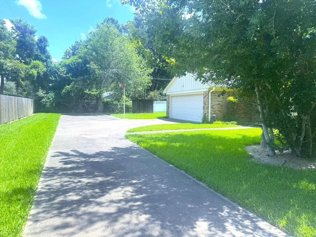 Photo of 803 Merry Lane