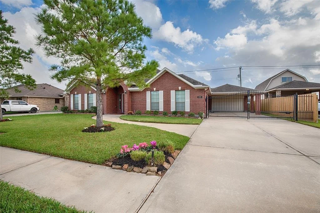 Photo of 2105 Eagar Road