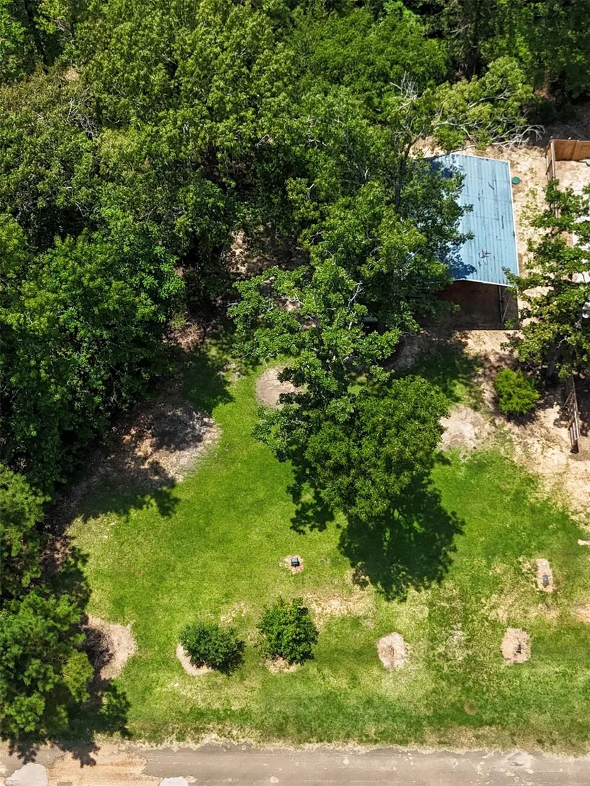 Photo of 1101 Hidden Oaks Drive