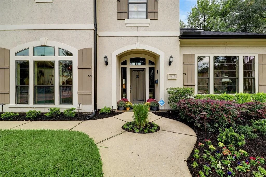 Photo of 1626 Lynnview Drive