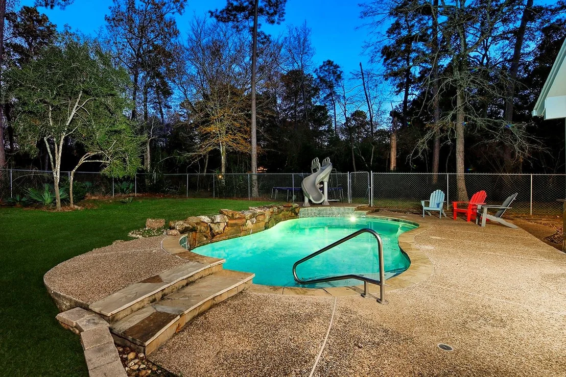 Photo of 44 Lake Forest Circle