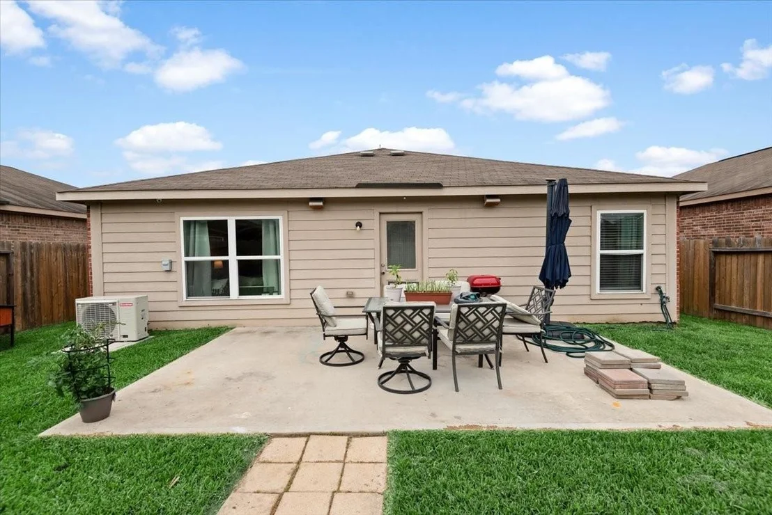 Photo of 12035 Fairquarter Lane