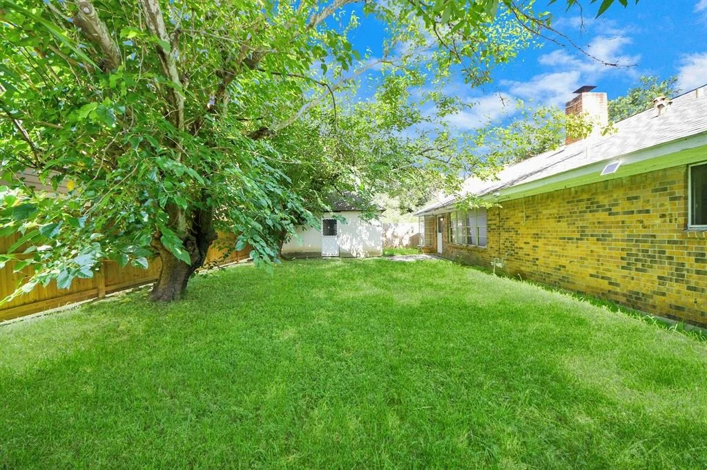 Photo of 4214 Iroquois Drive