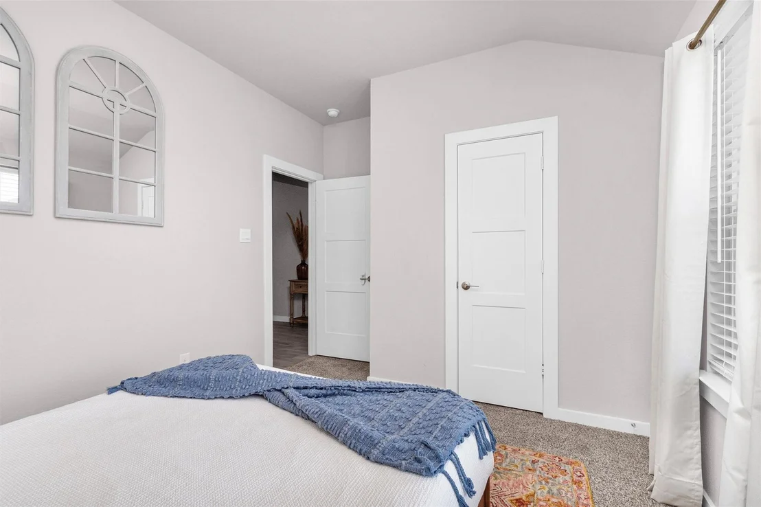 Photo of 12382 New River Trail