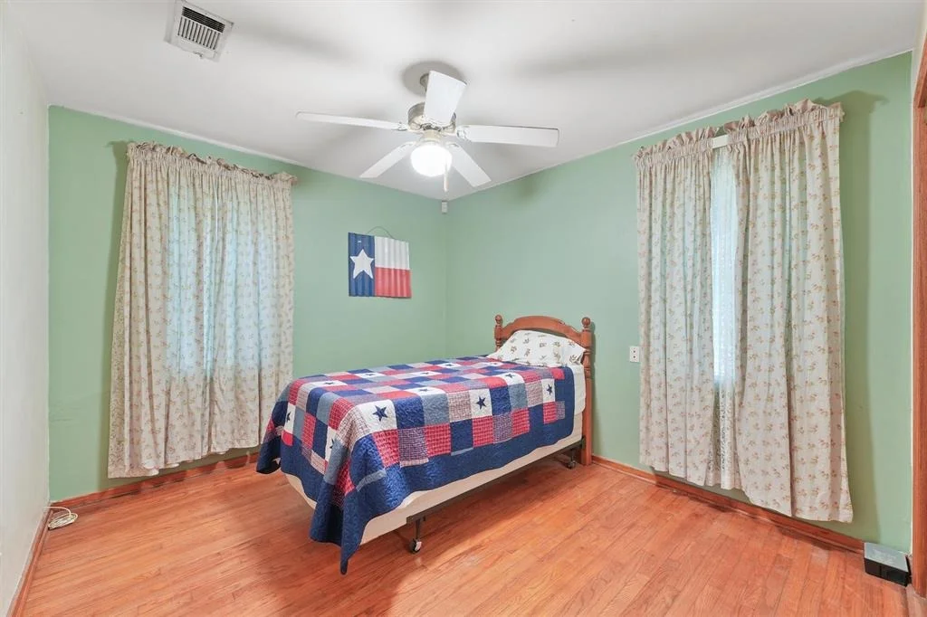 Photo of 2106 Huckleberry Lane