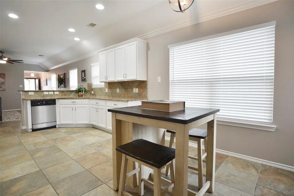 Photo of 6862 Juniper Arbor Lane