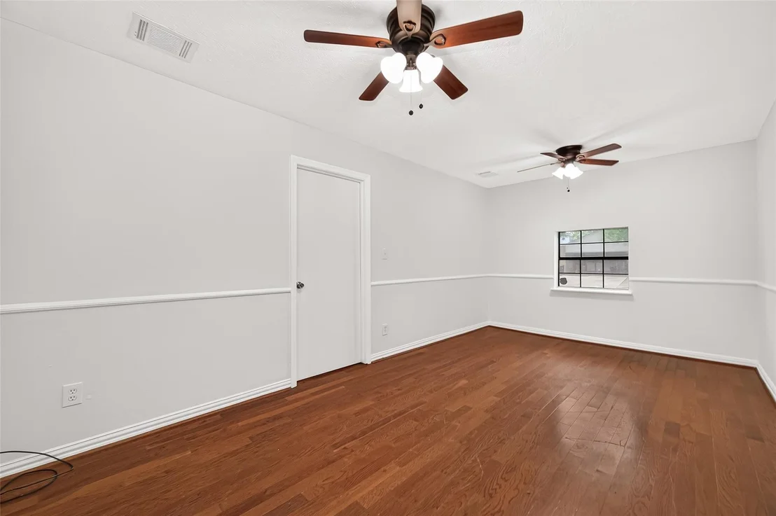 Photo of 3811 Suttonford Drive