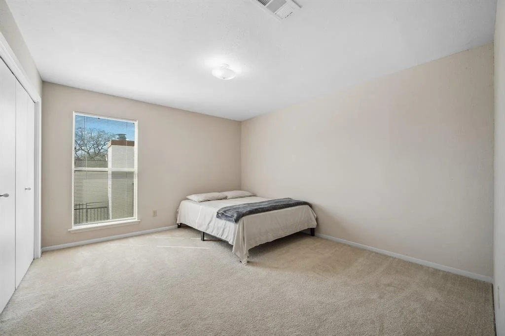 Photo of 11038 Holworth Drive