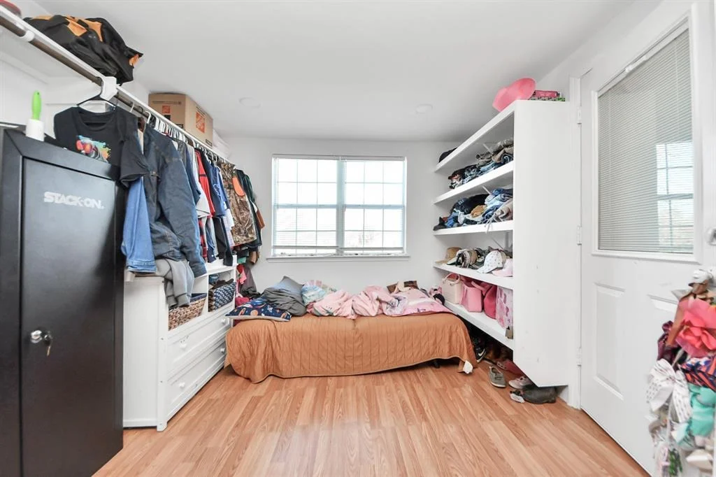 Photo of 906 Misty Way Drive