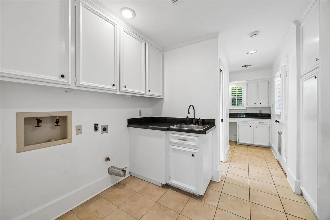 Photo of 41 Willowend Drive