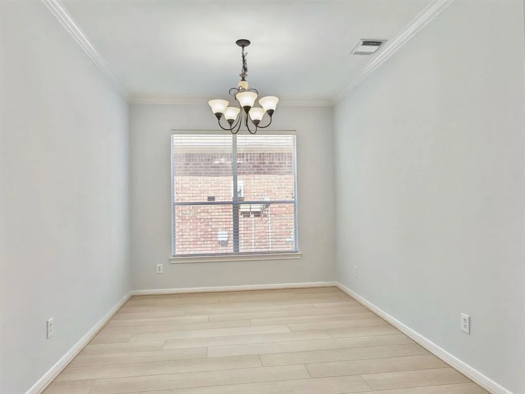 Photo of 5030 Shadow Breeze Lane