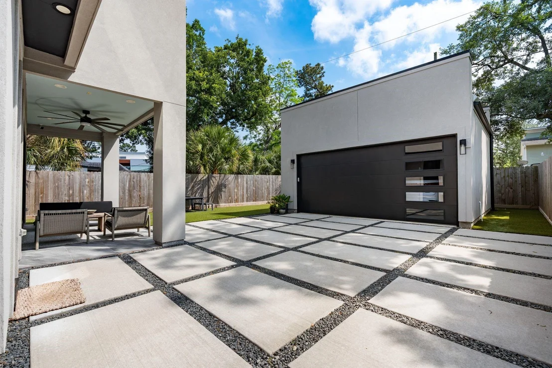 Photo of 935 Gardenia Drive