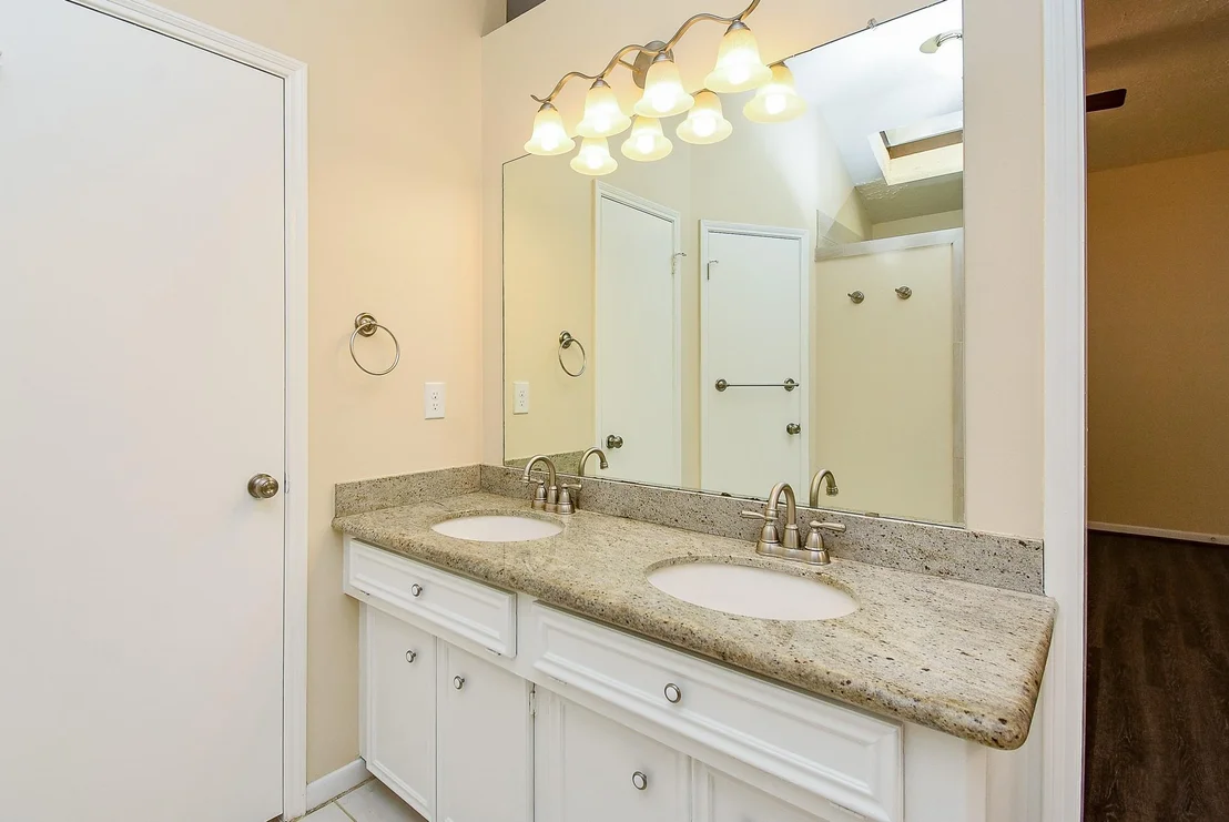 Photo of 1035 Western Meadows Drive