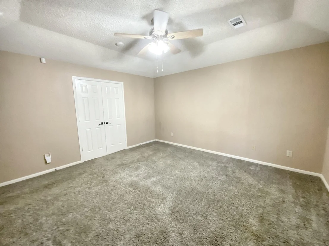 Photo of 18083 Holly Forest Drive