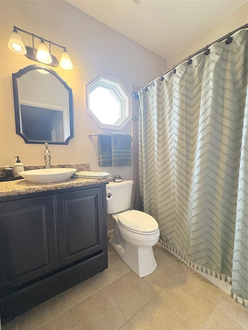 Photo of 949 Abrameit Road