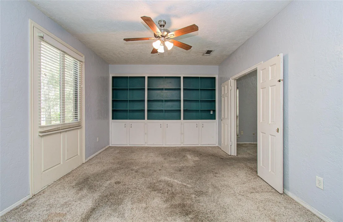 Photo of 8103 Oak Moss Drive