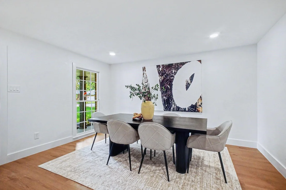 Photo of 5443 Redstart Street