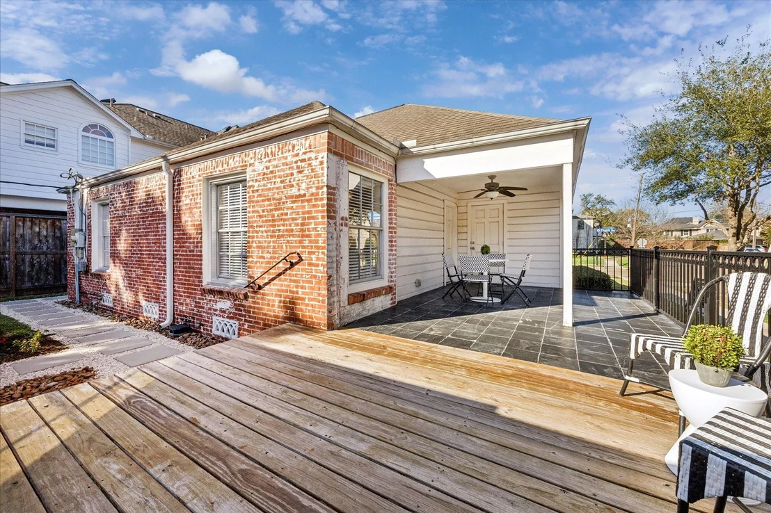 Photo of 2801 Plumb Street