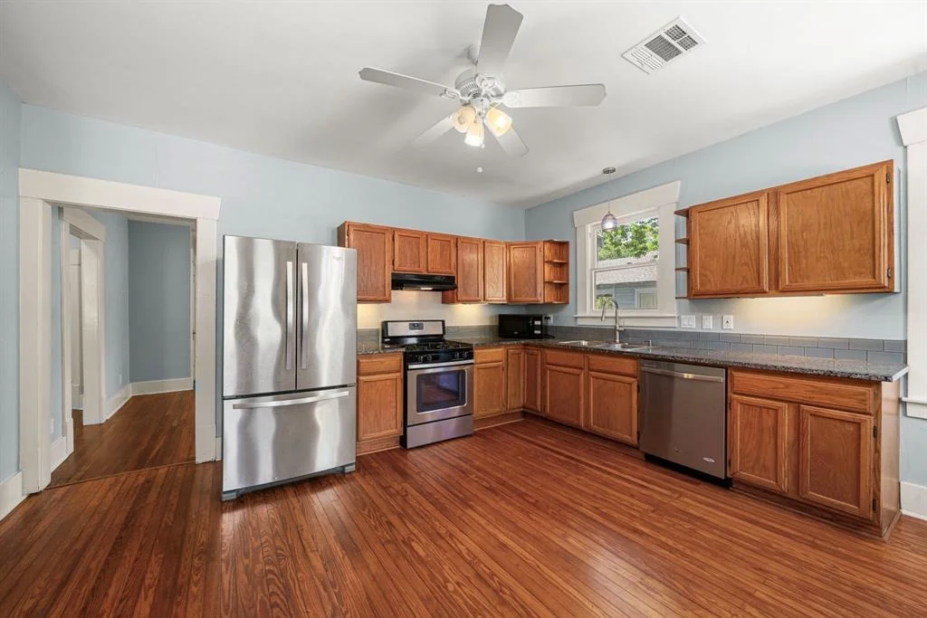 Photo of 401 Omar Street