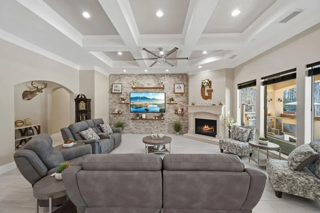 Photo of 9019 Stone Oak Drive