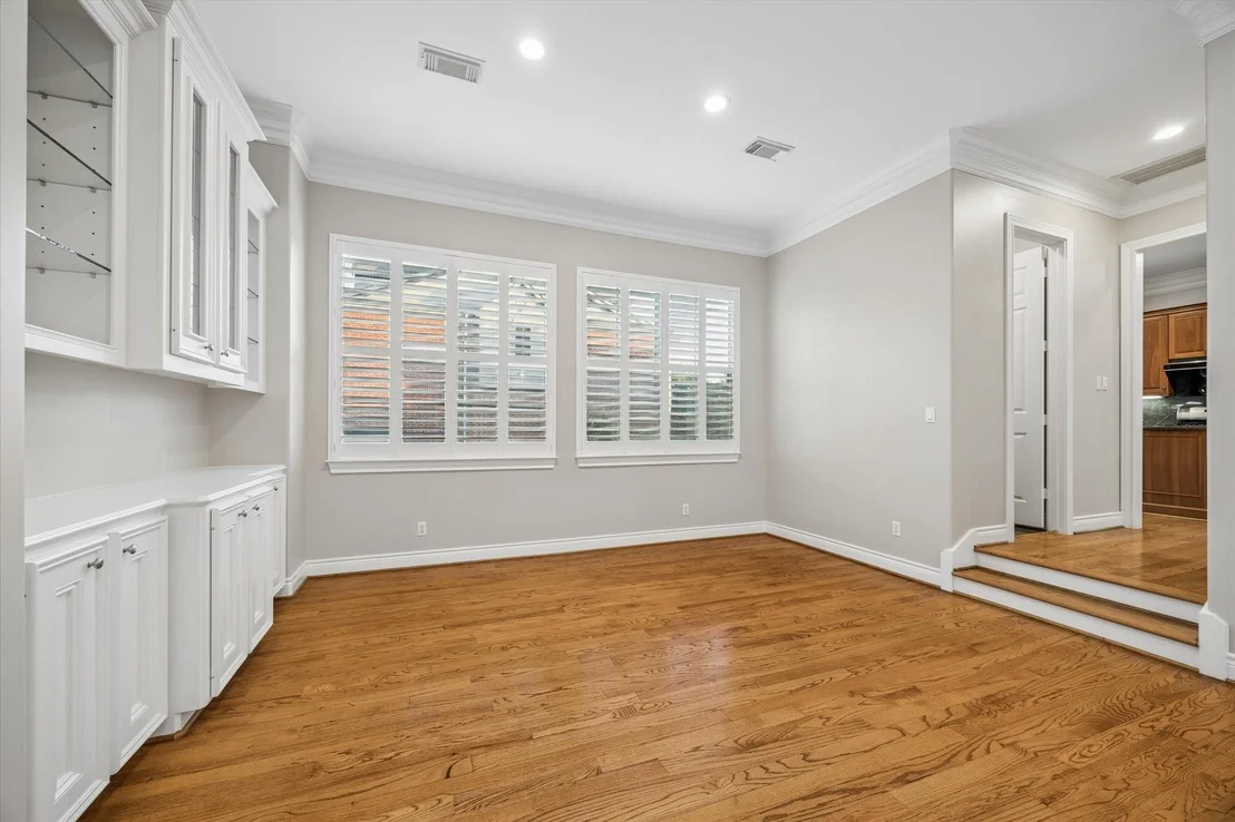 Photo of 2931 Brompton Square Drive