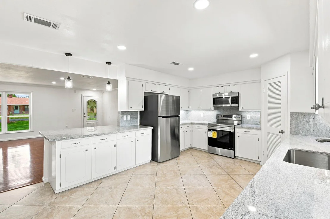 Photo of 12211 3rd Street