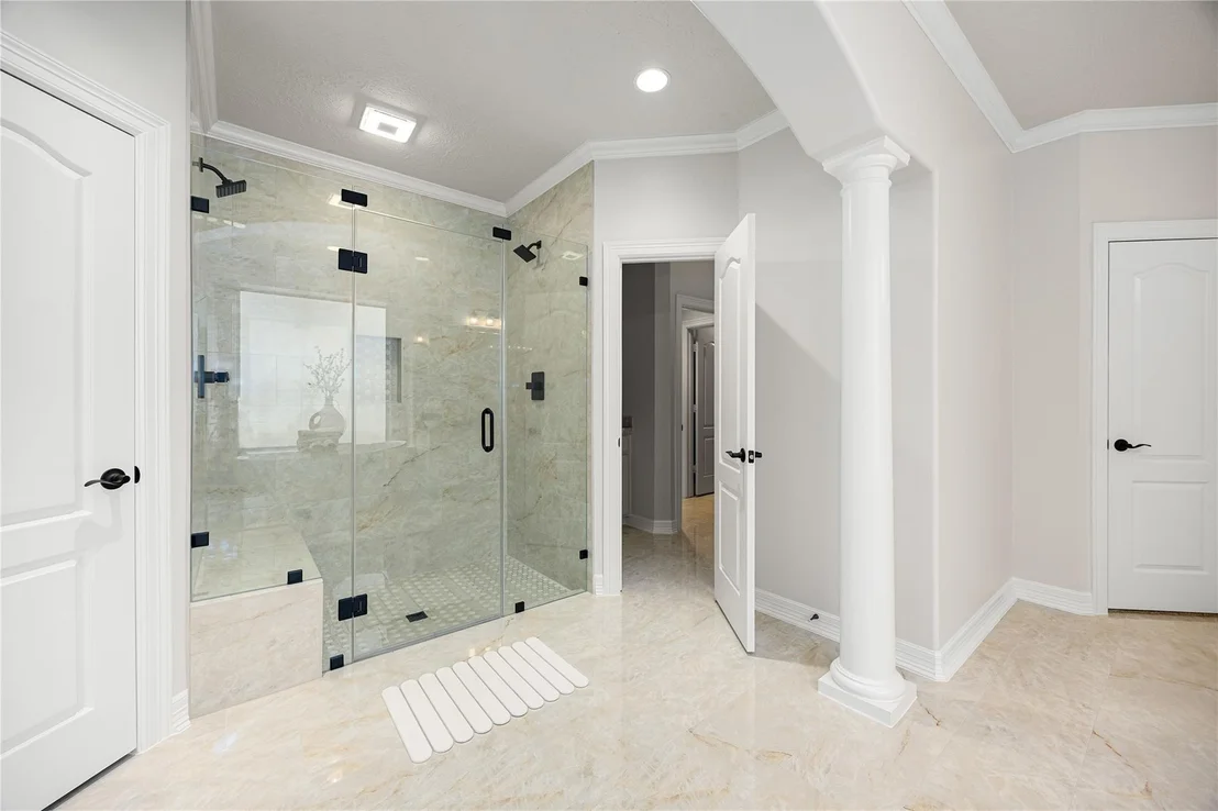 Photo of 17621 Shadow Valley Drive