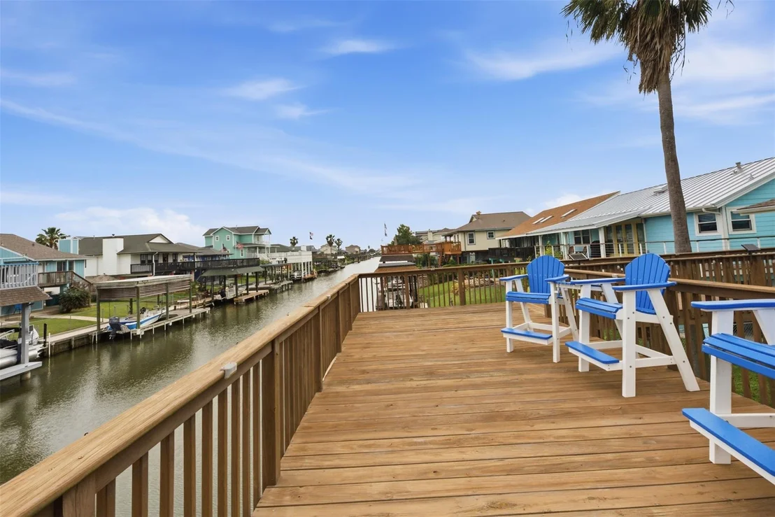 Photo of 2 S Sandpiper Street